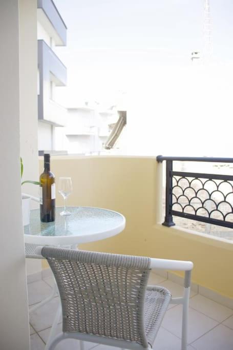 Cozy Apartment In The Heart Of The City Iraklio Exteriér fotografie